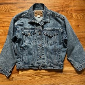 Levi’s Light Wash Blue Jean Jacket